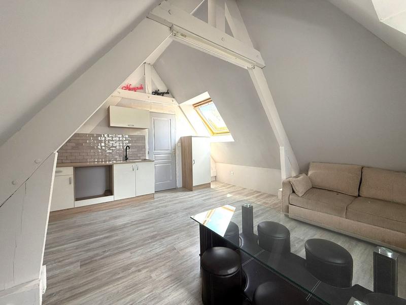 Maison traditionnelle - 130 m² - 7 pièces