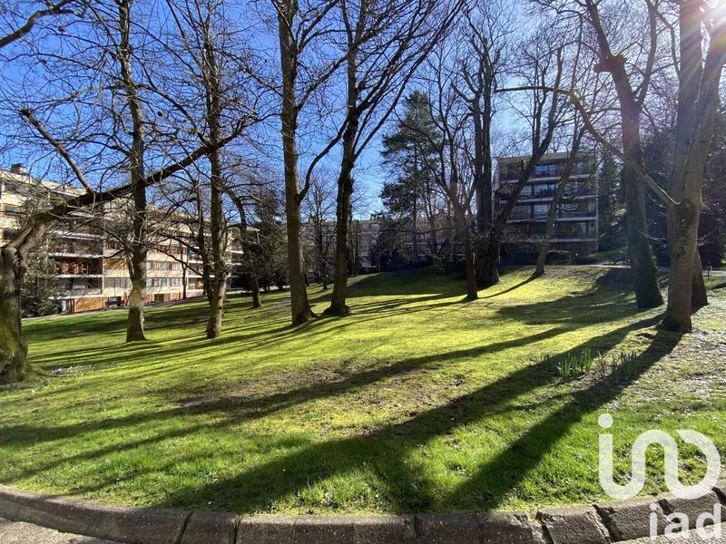 Appartement - 111 m² - 5 pièces