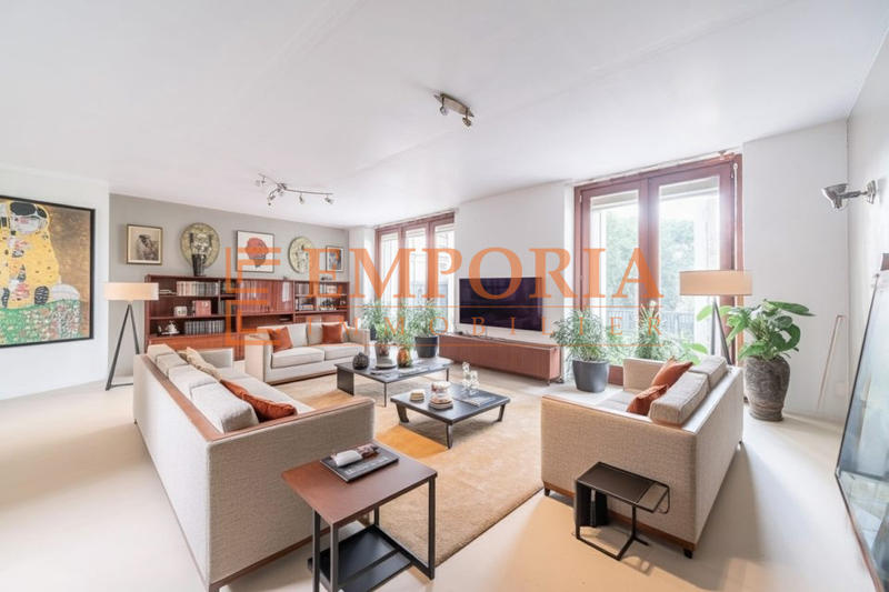 Appartement - 83 m² - 4 pièces