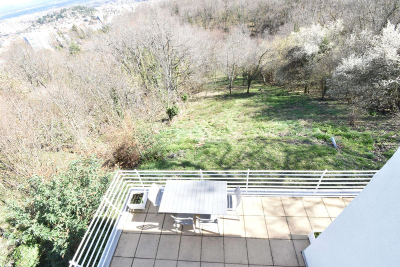 Maison - 146 m² - 7 pièces