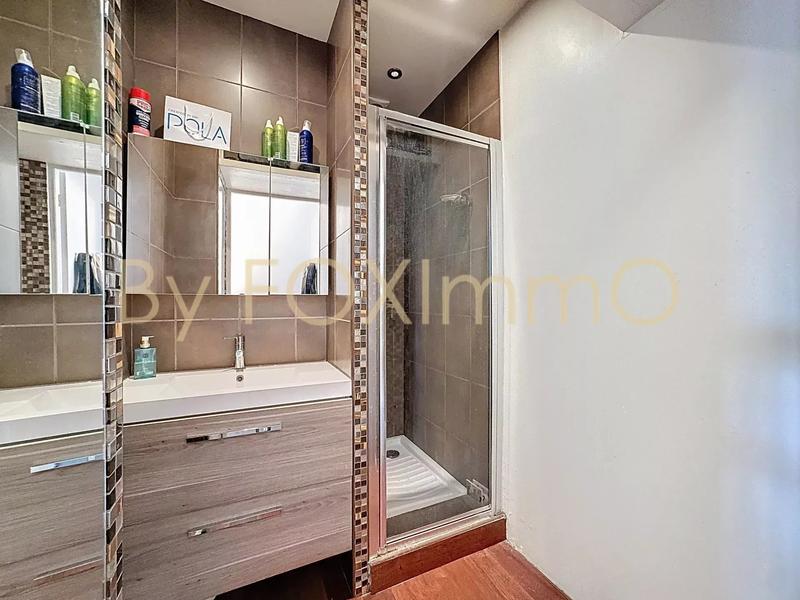 Appartement - 157 m² - 5 pièces