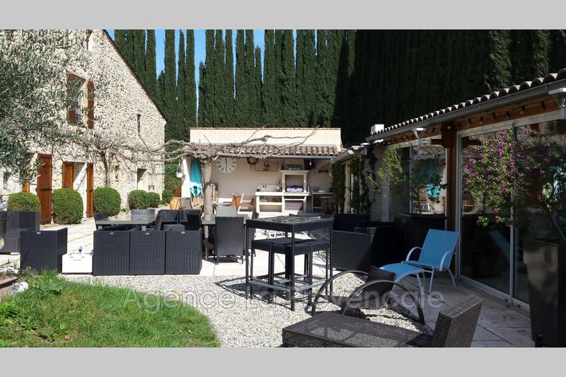 Demeure - 620 m² - 13 pièces