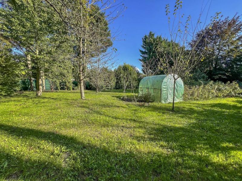 Maison de village - 294 m² - 15 pièces