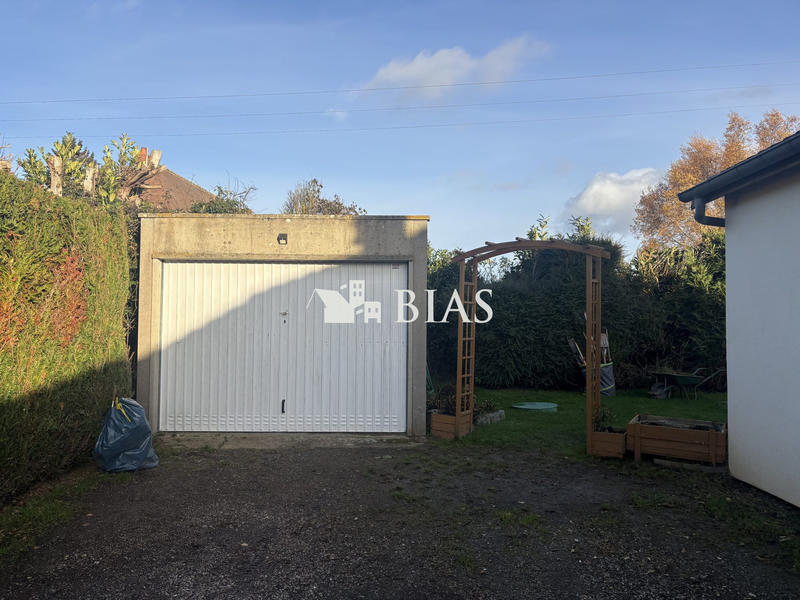 Maison - 84 m² - 4 pièces