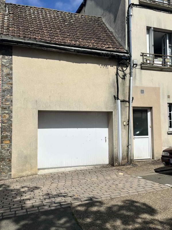 Maison - 277 m² - 5 pièces