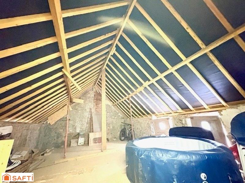 Maison - 95 m² - 6 pièces