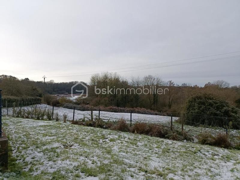 Maison traditionnelle - 102 m² - 5 pièces