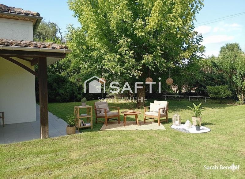 Maison - 200 m² - 8 pièces