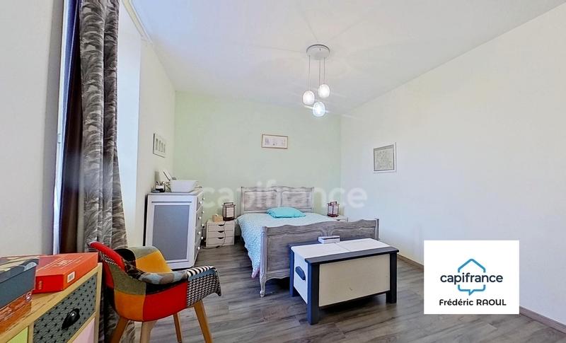 Maison - 184 m² - 7 pièces