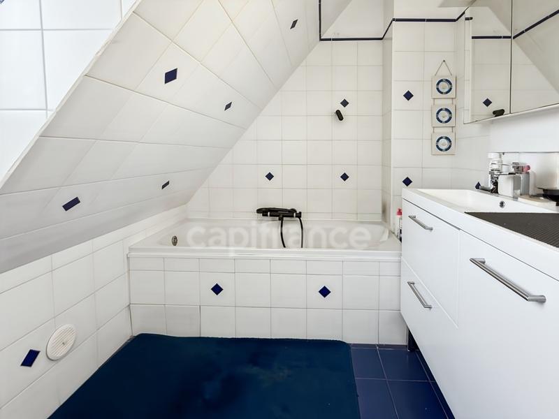 Maison - 130 m² - 6 pièces