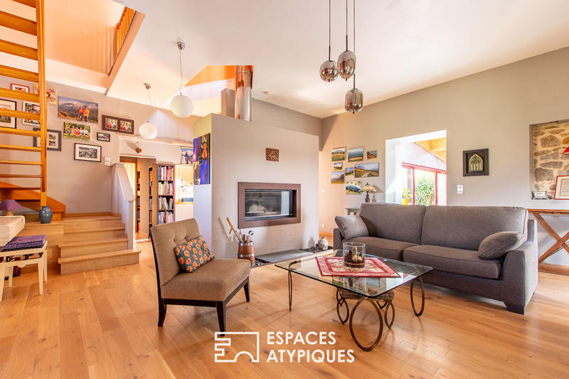 Maison - 270 m² - 8 pièces