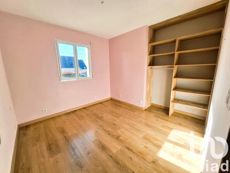 Maison - 203 m² - 9 pièces