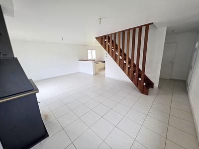 Maison - 88 m² - 4 pièces
