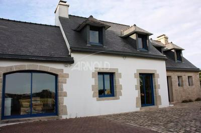 Maison - 158 m² - 10 pièces