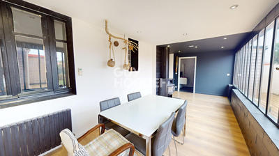 Maison - 145 m² - 7 pièces
