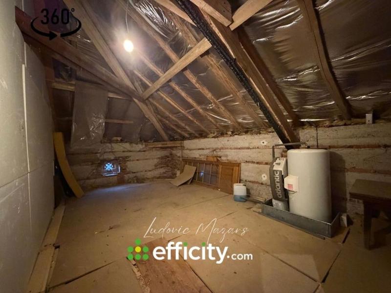 Maison - 215 m² - 6 pièces