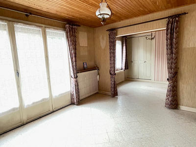 Maison - 80 m² - 5 pièces