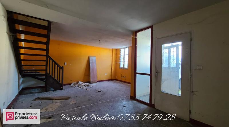 Maison - 178 m² - 9 pièces