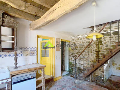 Maison - 297 m² - 12 pièces