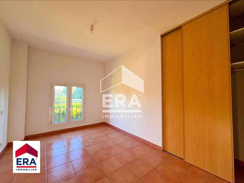 Maison - 104 m² - 4 pièces