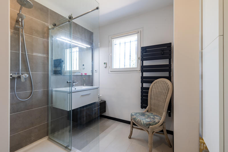 Maison - 200 m² - 7 pièces