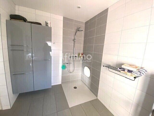 Maison - 286 m² - 9 pièces