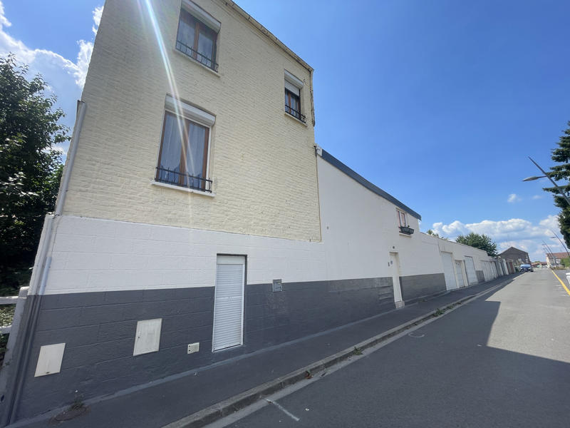 Maison - 175 m² - 6 pièces