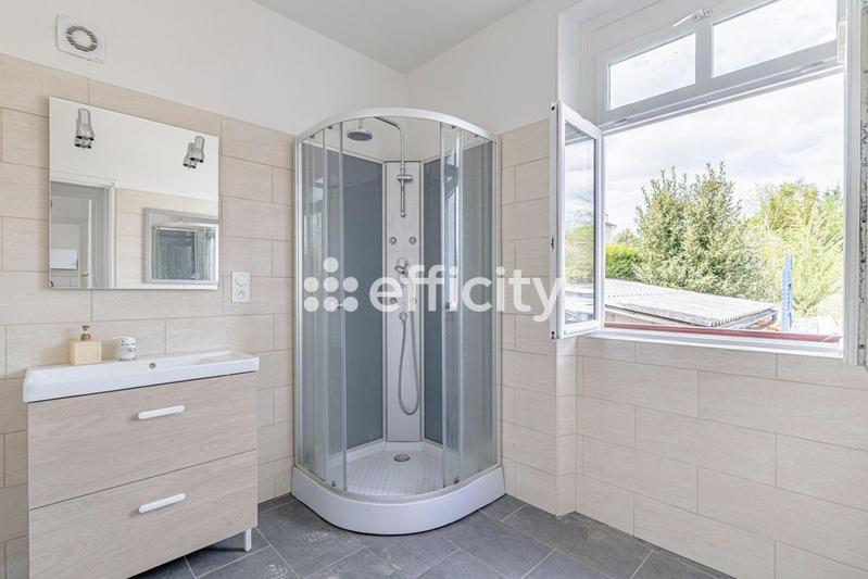 Maison - 105 m² - 4 pièces