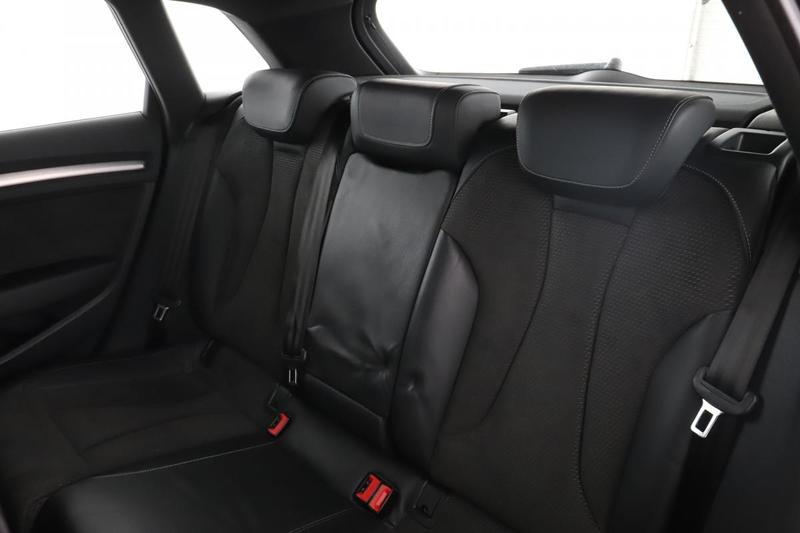 Audi A3 sportback 35 Tfsi Cod s line s tronic 7 150 ch
