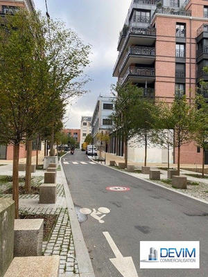 Local commercial - 140 m²