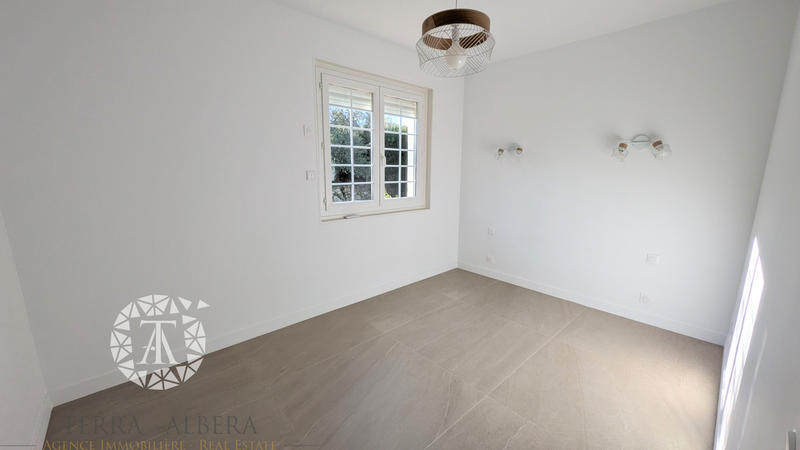 Villa - 97 m² - 4 pièces