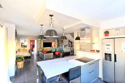 Maison - 126 m² - 5 pièces