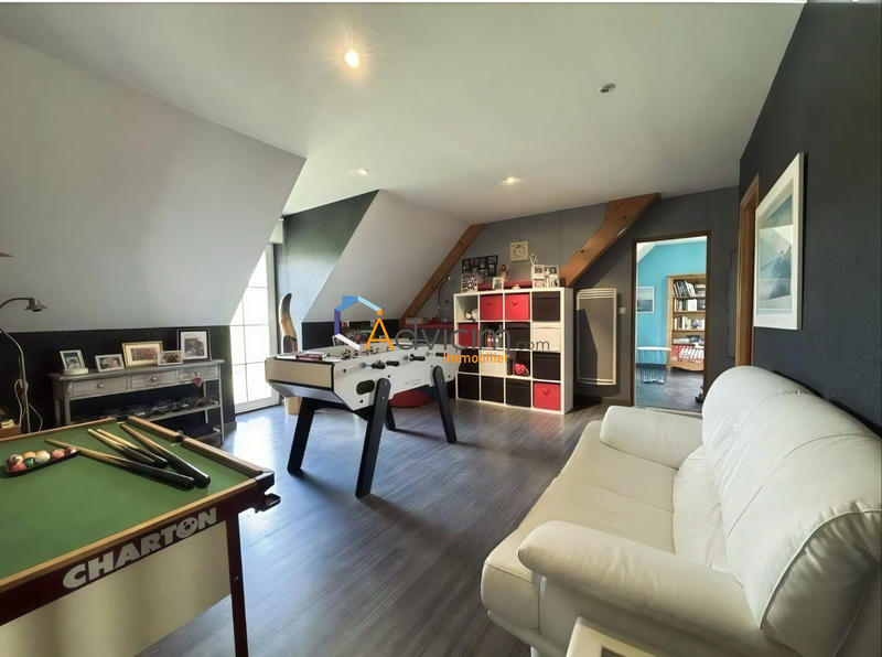 Maison - 151 m² - 7 pièces