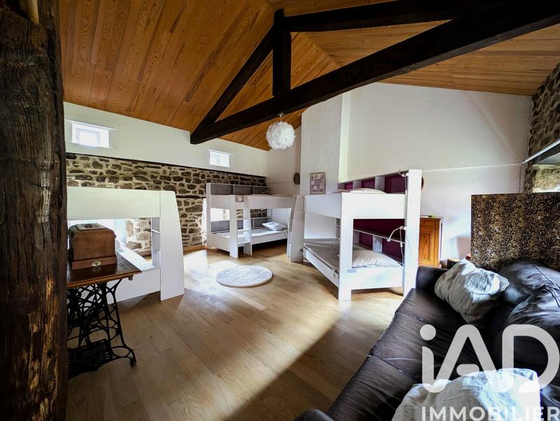 Maison de campagne - 220 m² - 9 pièces