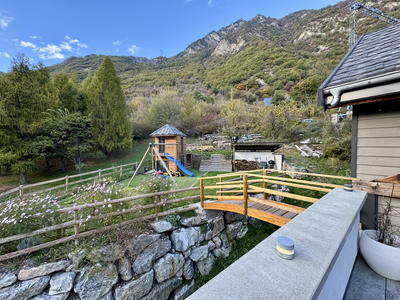 Maison - 185 m² - 5 pièces