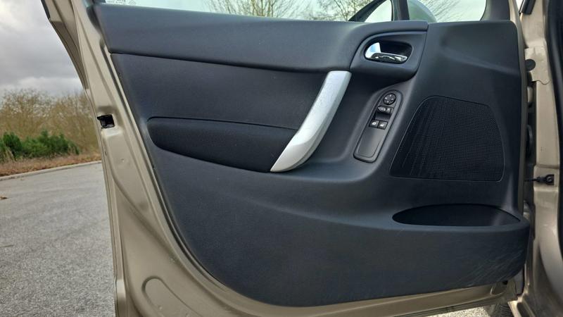 Citroën C3 II 1.4 75 Airplay - 5 places