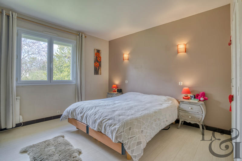 Maison - 195 m² - 6 pièces