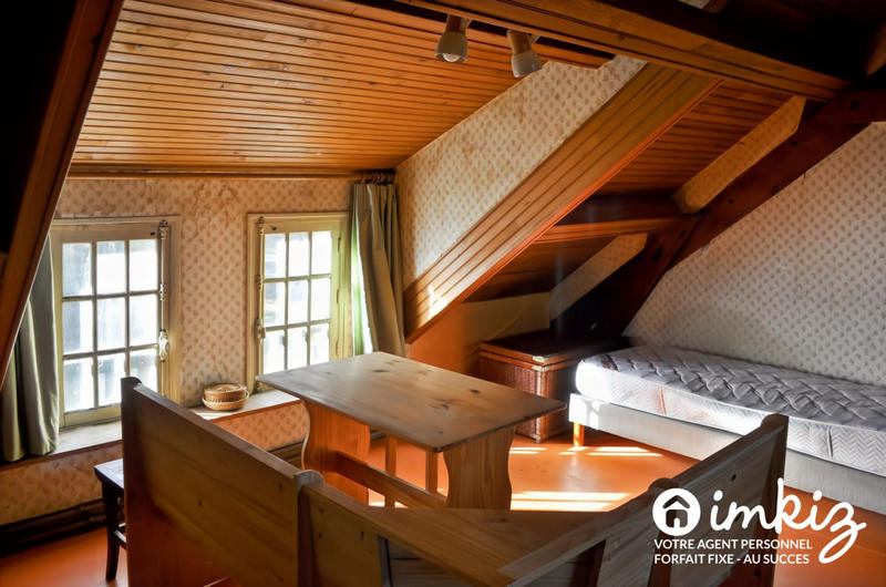 Maison - 436 m² - 14 pièces