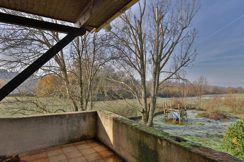 Maison - 96 m² - 4 pièces