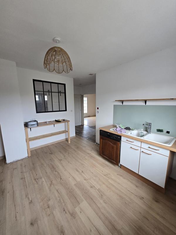 Maison - 91 m² - 4 pièces