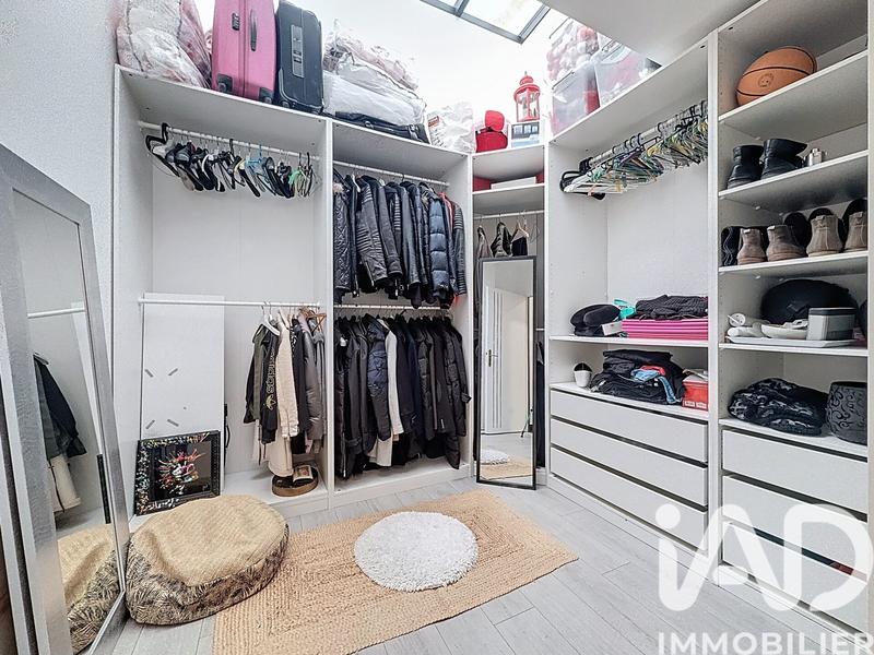 Maison - 187 m² - 6 pièces