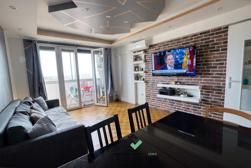 Appartement - 83 m² - 4 pièces