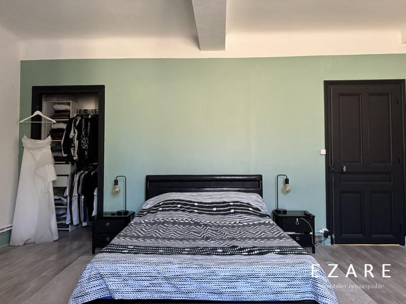 Maison - 231 m² - 8 pièces