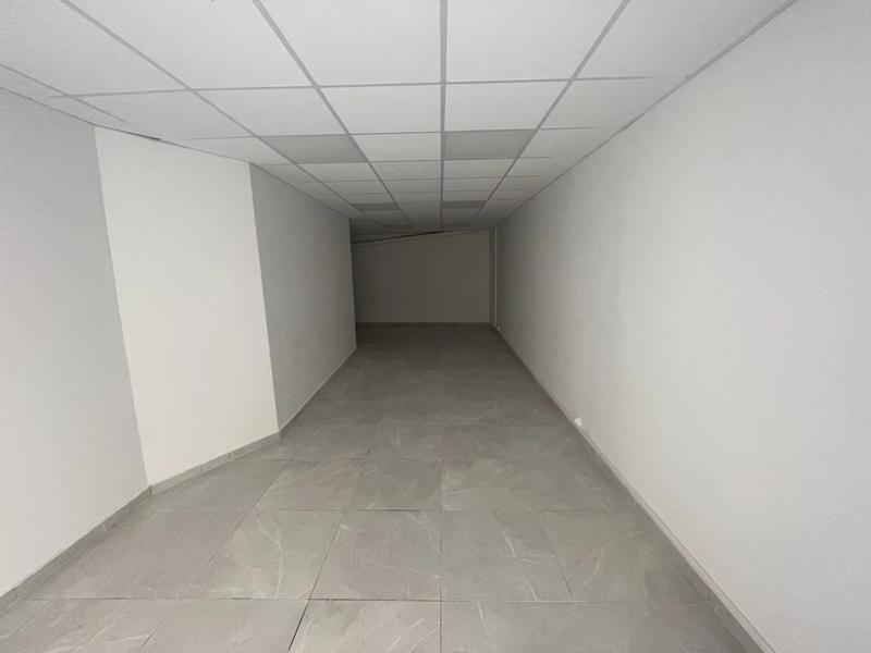 Local commercial - 32 m² - 1 pièce