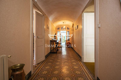 Maison ancienne - 286 m² - 10 pièces