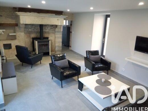 Maison - 213 m² - 10 pièces