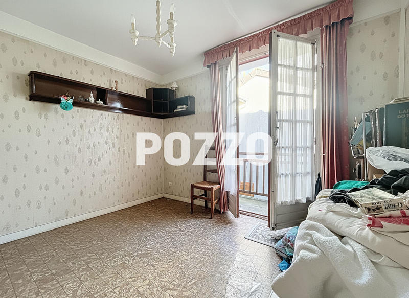 Maison - 159 m² - 5 pièces