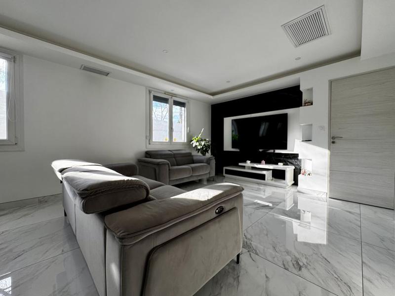 Maison - 108 m² - 5 pièces