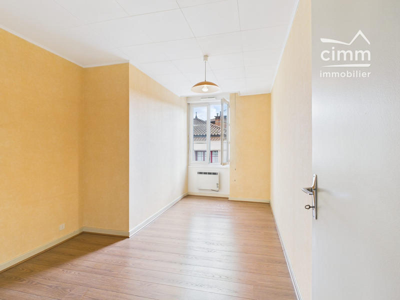 Appartement - 90 m² - 4 pièces