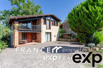 Maison - 223 m² - 7 pièces